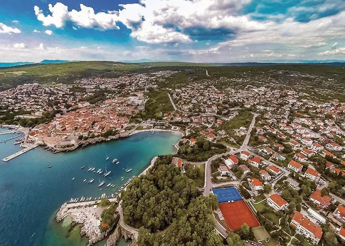 Dom wakacyjny 4 Bedroom Gorgeous In Krk Poljice(Krk)