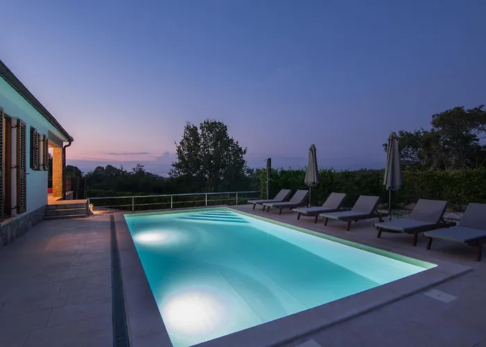 4 Bedroom Gorgeous In Krk * Poljice(Krk)